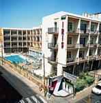 Hotel Iris