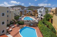 Aparthotel Elmi Suites
